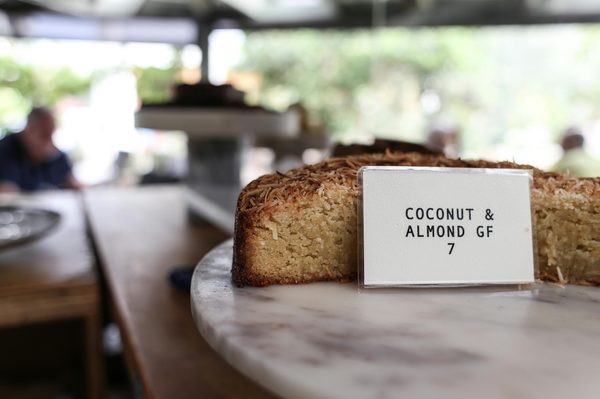 Étiquette boulangerie : comment séduire avec chaque détail ?